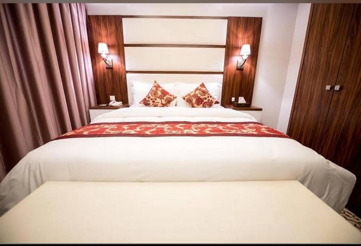 Verta Qouraish 3*